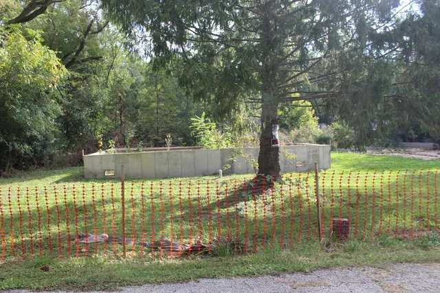 $45,000 | 336 Rosedale Drive, Lakemoor, IL 60051