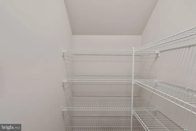 $3,300 | 45219 Temple Bar Drive, Sterling, VA 20166