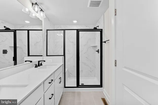 $3,300 | 45219 Temple Bar Drive, Sterling, VA 20166