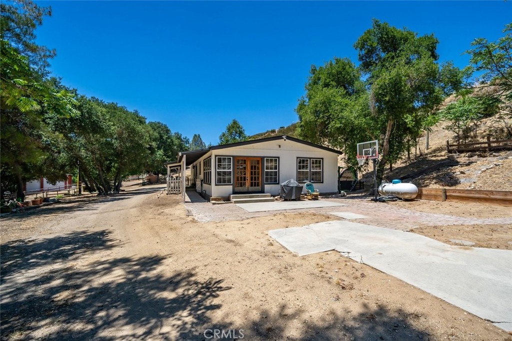 9740 Huer Huero Road Creston, CA 93432 - Photo 18 of 70