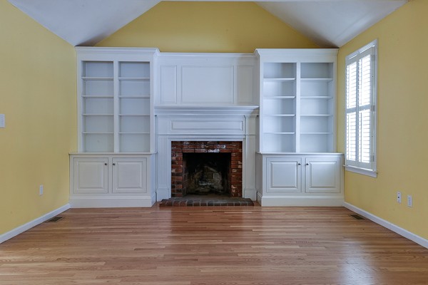 6 Carriage Hill Road Hopkinton, MA 01748 - Photo 8 of 23 Gallery Image 8