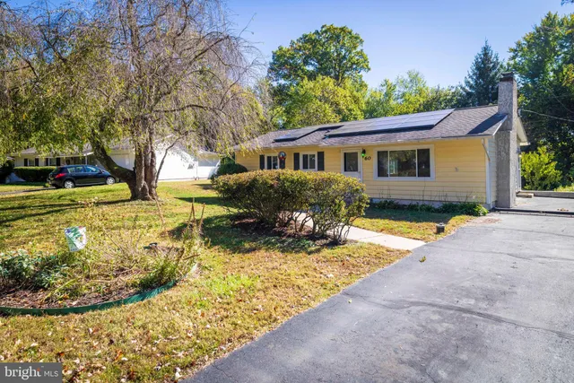 $404,900 | 60 Cedar Drive, Doylestown, PA 18901