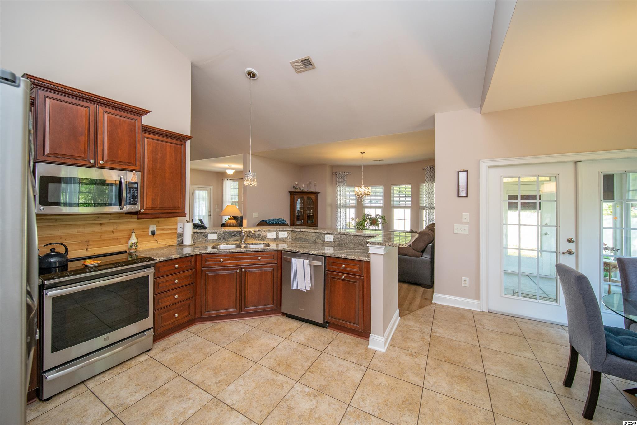 5394 Berkeley Court Murrells Inlet, SC 29576 - Photo 16 of 40