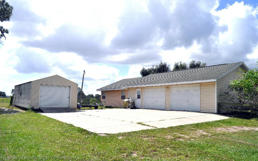 201 Longwood Road Sebring, FL 33870 - Photo 22 of 24 Gallery Image 22
