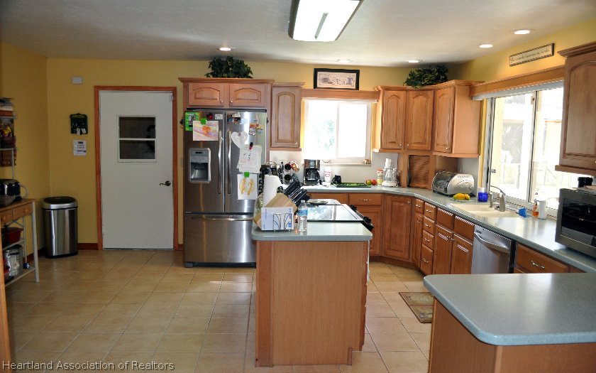 201 Longwood Road Sebring, FL 33870 - Photo 3 of 24 Gallery Image 3