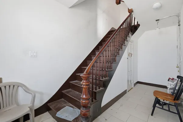 $799,000 | 8 Lowell Street, Worcester, MA 01603