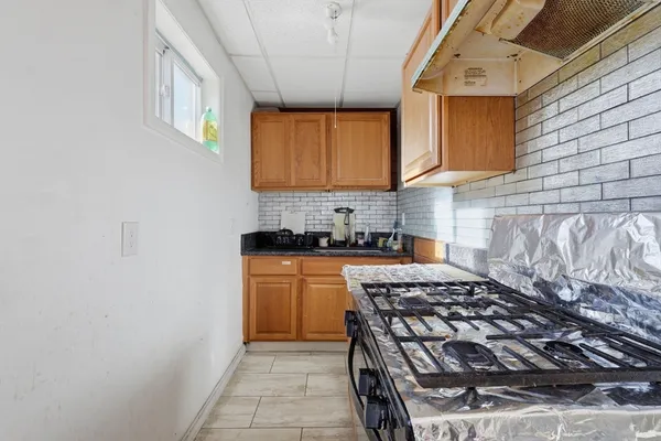 $799,000 | 8 Lowell Street, Worcester, MA 01603