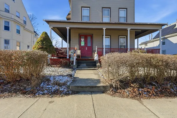 $799,000 | 8 Lowell Street, Worcester, MA 01603