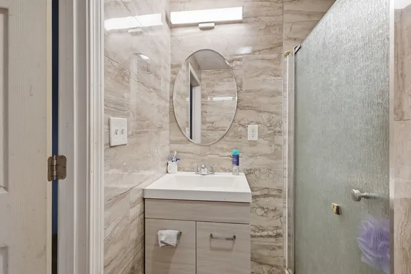 $799,000 | 8 Lowell Street, Worcester, MA 01603