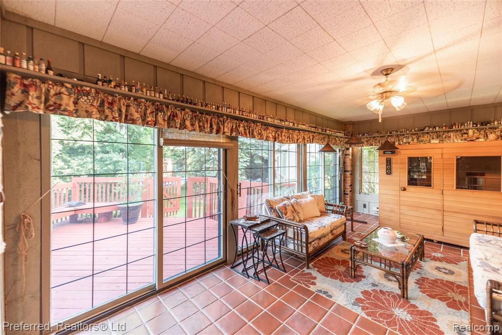 31170 Country Ridge Circle Farmington Hills, MI 48331 - Photo 6 of 56