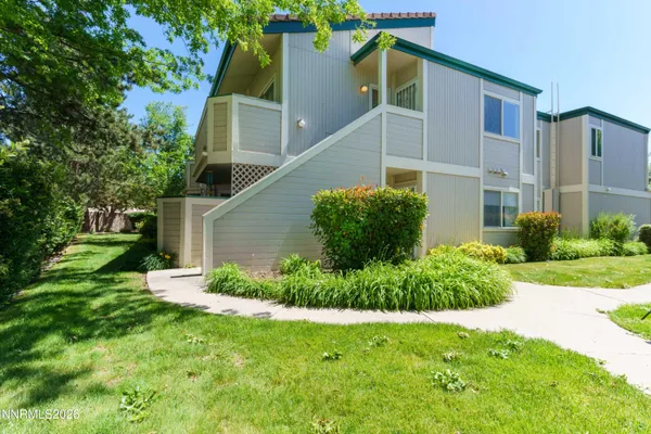 $285,000 | 2675 Sycamore Glen Drive, Unit 3, Sparks, NV 89434