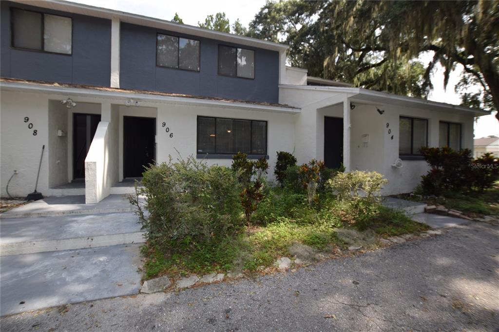 908 Sumter Street Leesburg, FL 34748 - Photo 1 of 26