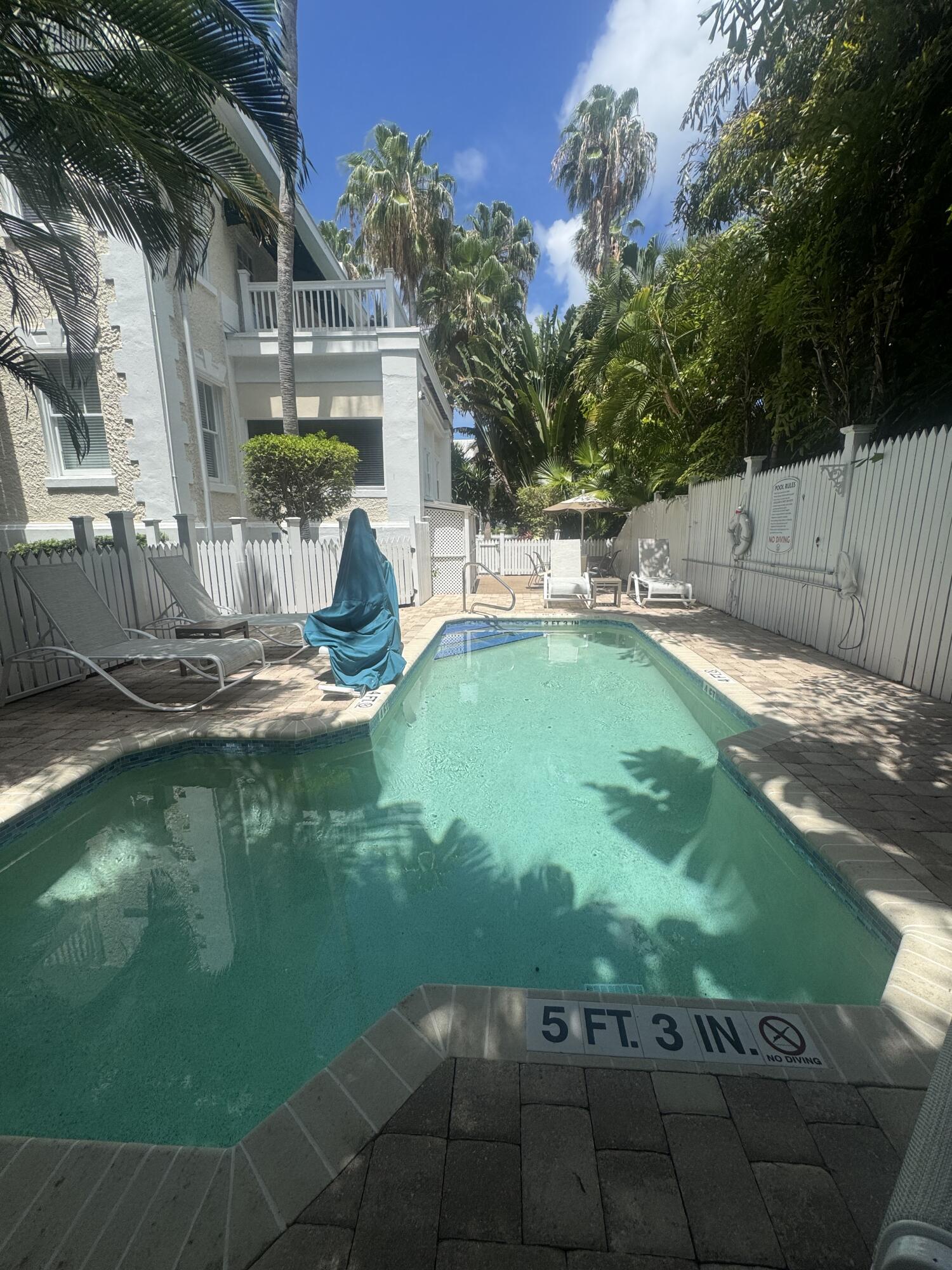 101 Front Street, Unit 4 Key West, FL 33040 - Photo 23 of 26 101 Front St. #4 - For Rent