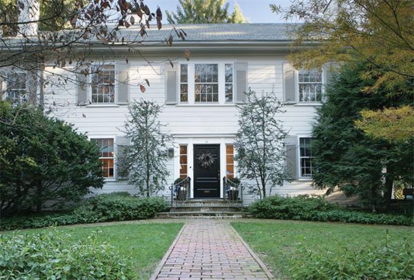 99 Crafts Road Brookline, MA 02467 - Photo 2 of 15