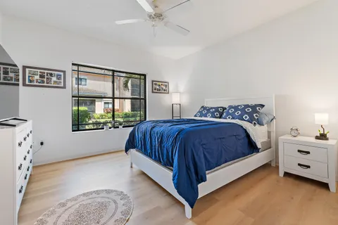 $320,000 | 2915 Tuscany Court, Unit 102, Palm Beach Gardens, FL 33410