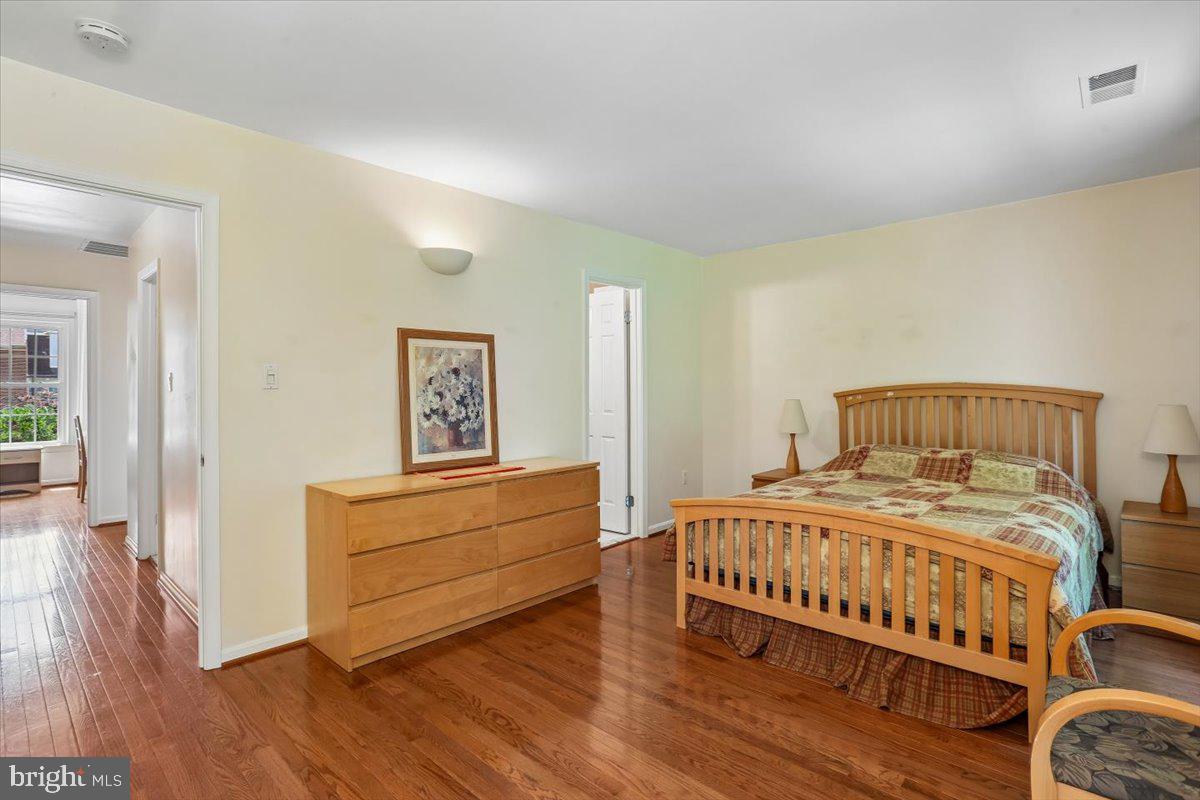 2459 McCormick Road Rockville, MD 20850 - Photo 24 of 54 Primary Bedroom