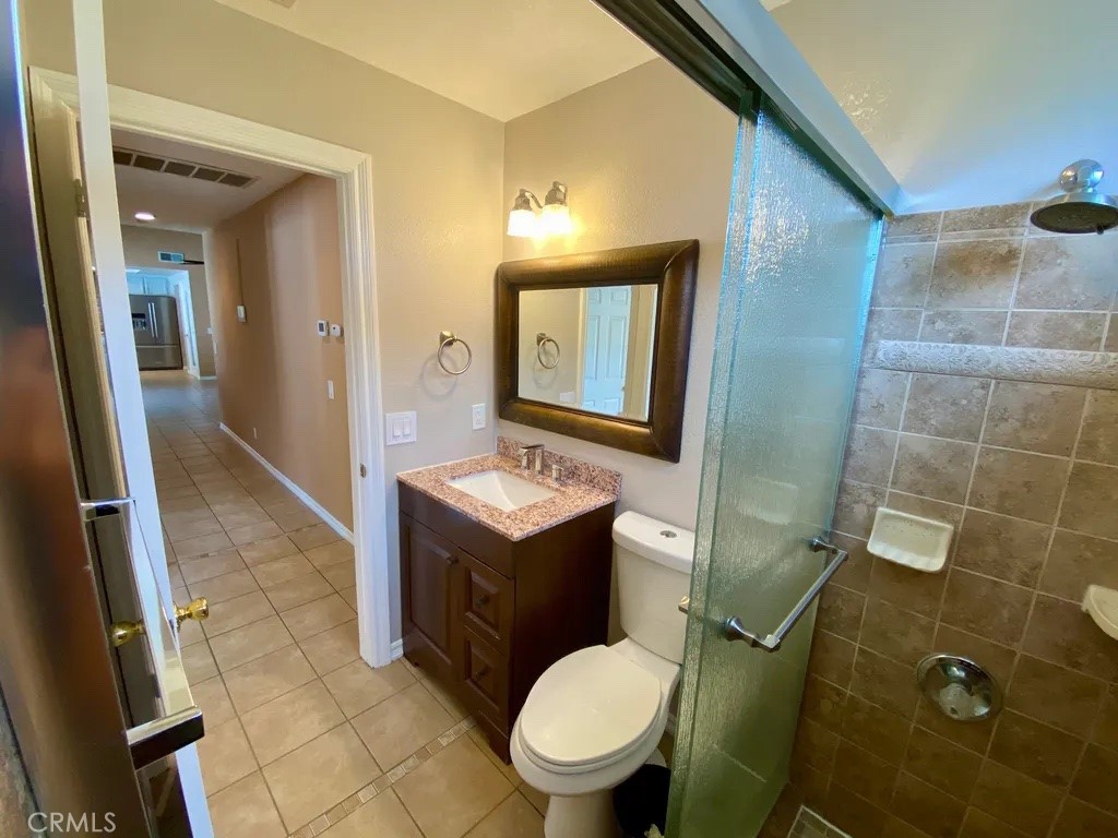 757 North Stage Coach Lane Fallbrook, CA 92028 - Photo 46 of 59 Hallway Bathroom