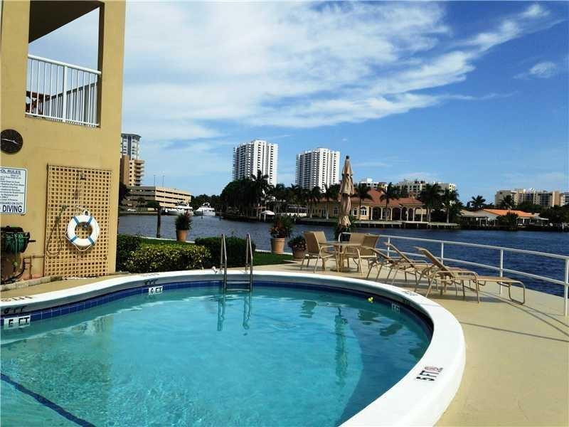 1201 South Riverside Drive, Unit 104 Pompano Beach, FL 33062 - Photo 4 of 30 Photo 4