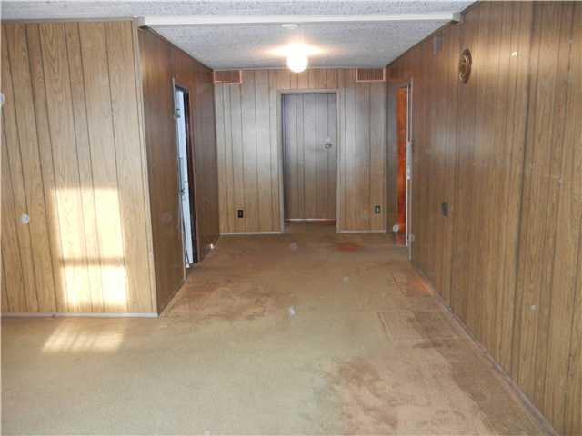 1619 Riley Road Lebanon, IN 46052 - Photo 3 of 9 Gallery Image 3