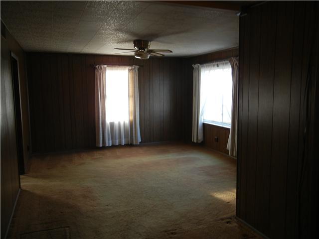 1619 Riley Road Lebanon, IN 46052 - Photo 4 of 9 Gallery Image 4