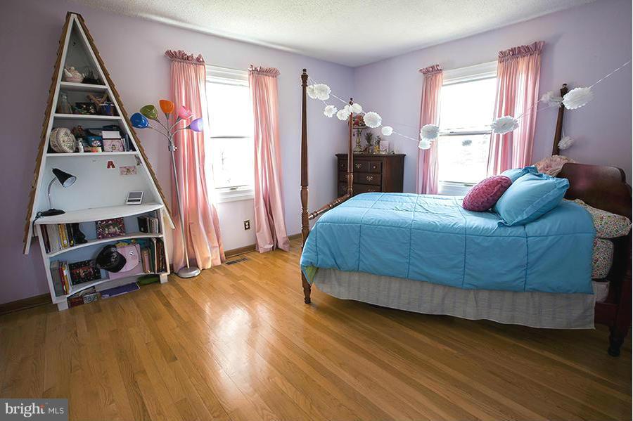1106 Temfield Road Towson, MD 21286 - Photo 14 of 29 Second Bedroom