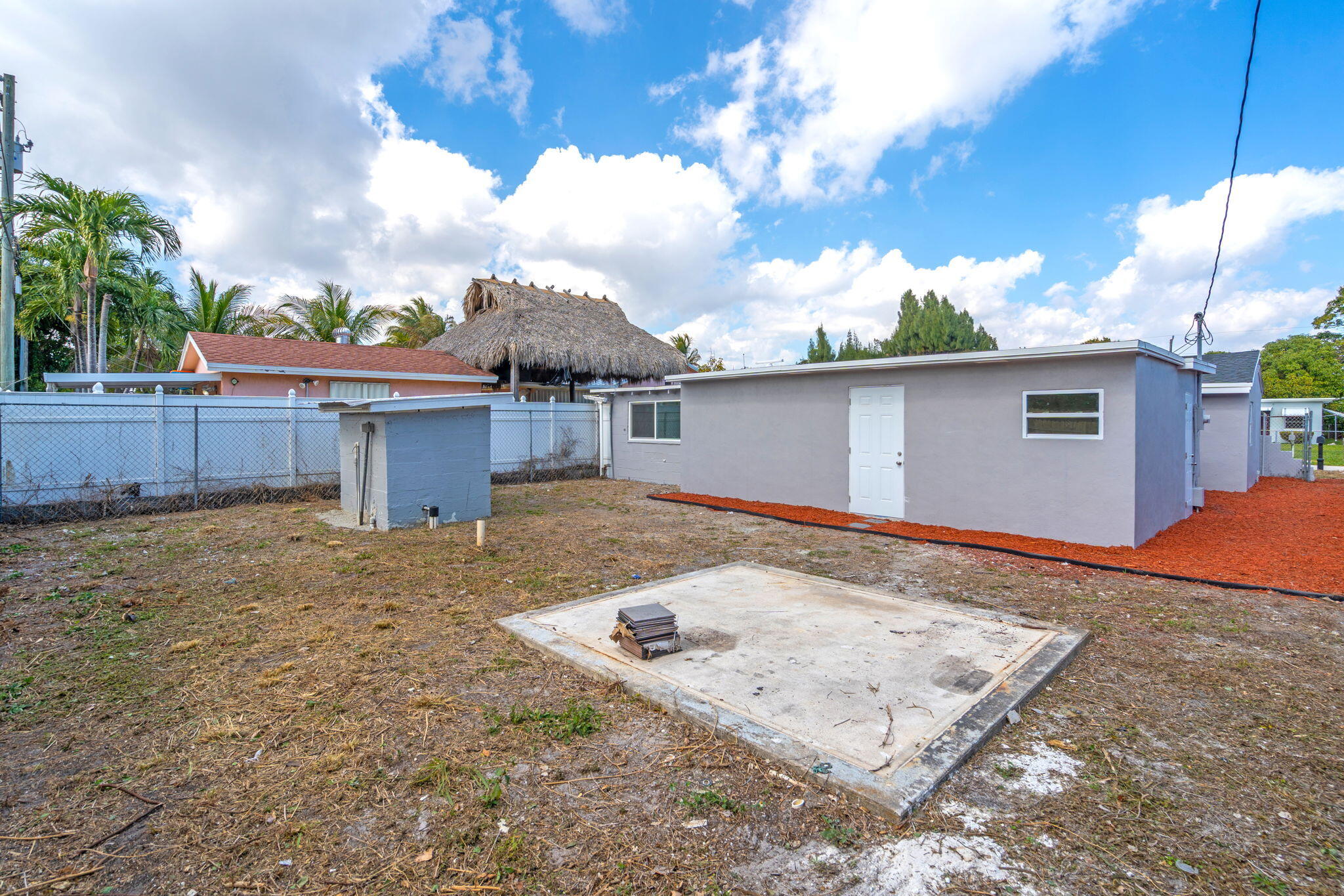 1206 South Ridge Road Lake Worth, FL 33462 - Photo 25 of 37 21-web-or-mls-1206SRidge-22