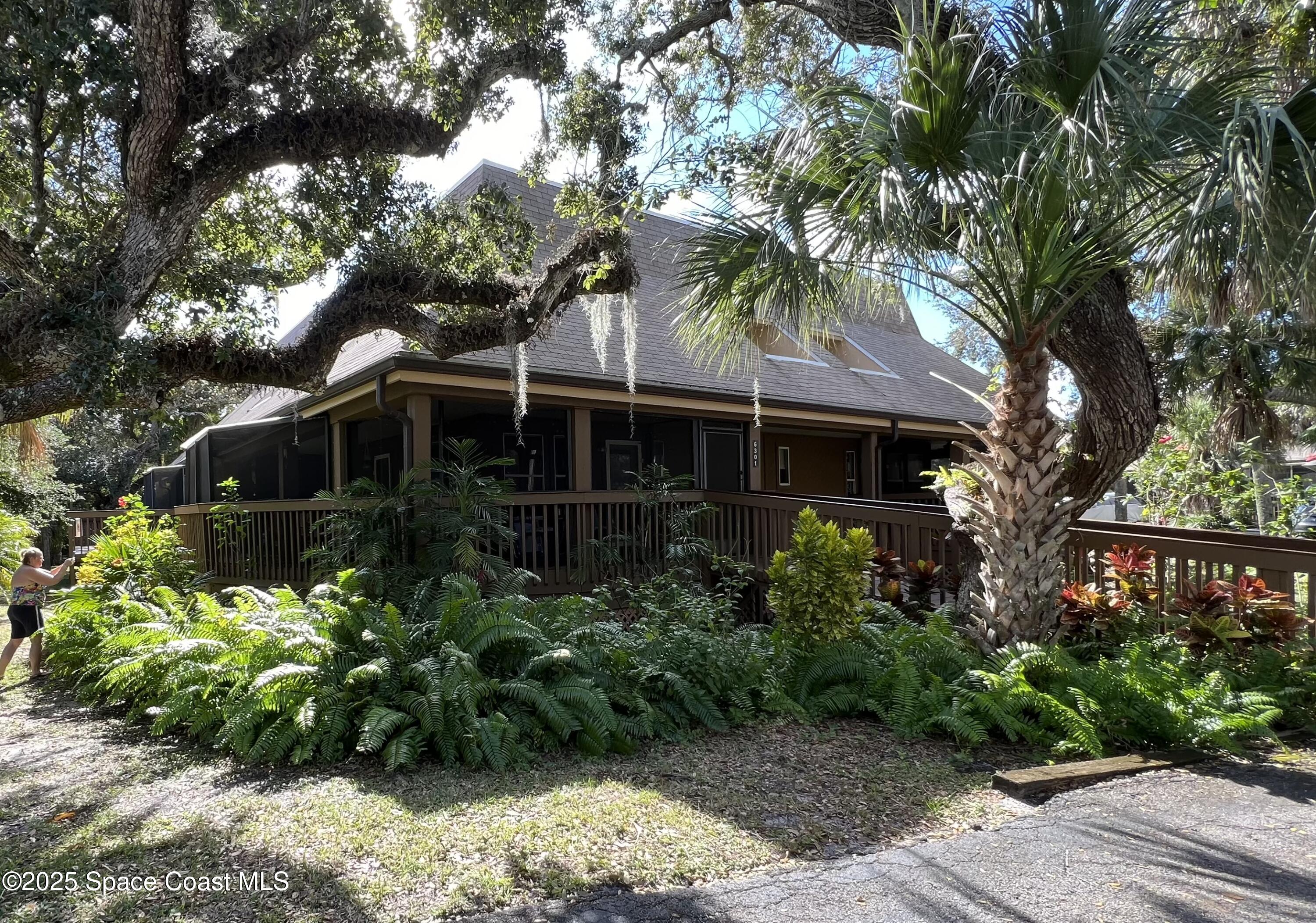 6301 Treetop Drive Melbourne Beach, FL 32951 - Photo 17 of 21 IMG_1126