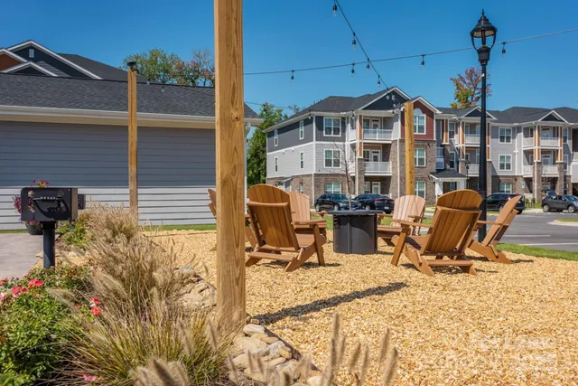 $1,550 | 12509 Crown Park Court, Unit B2, Charlotte, NC 28273