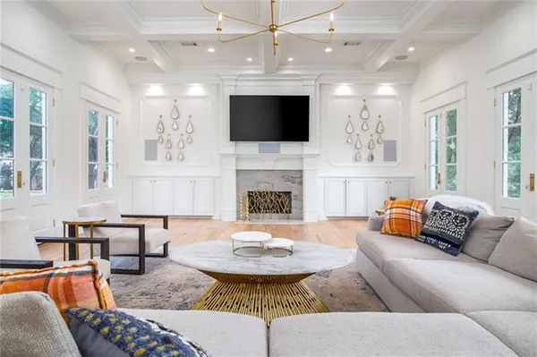 $1,200,000 | 2736 Georges Lane, Alexandria, LA 71301
