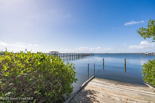 $325,000 | 165 Casseekee Trail, Melbourne Beach, FL 32951