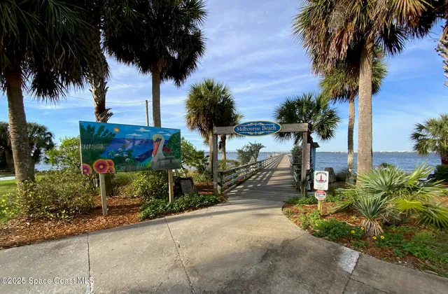 $325,000 | 165 Casseekee Trail, Melbourne Beach, FL 32951