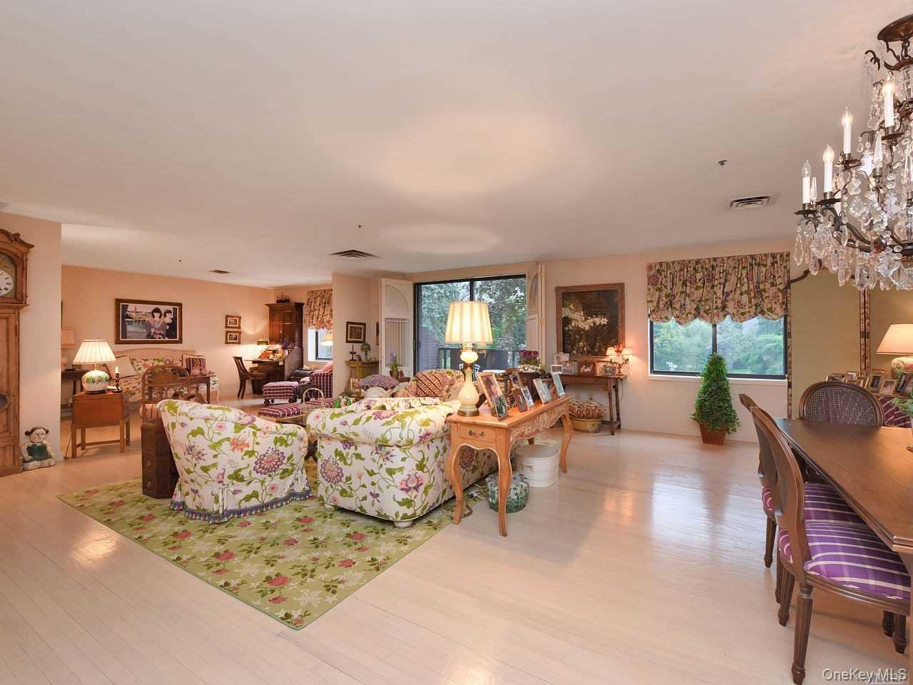 123 Middle Neck Road, Unit 3045 Great Neck, NY 11021 - Photo 6 of 20