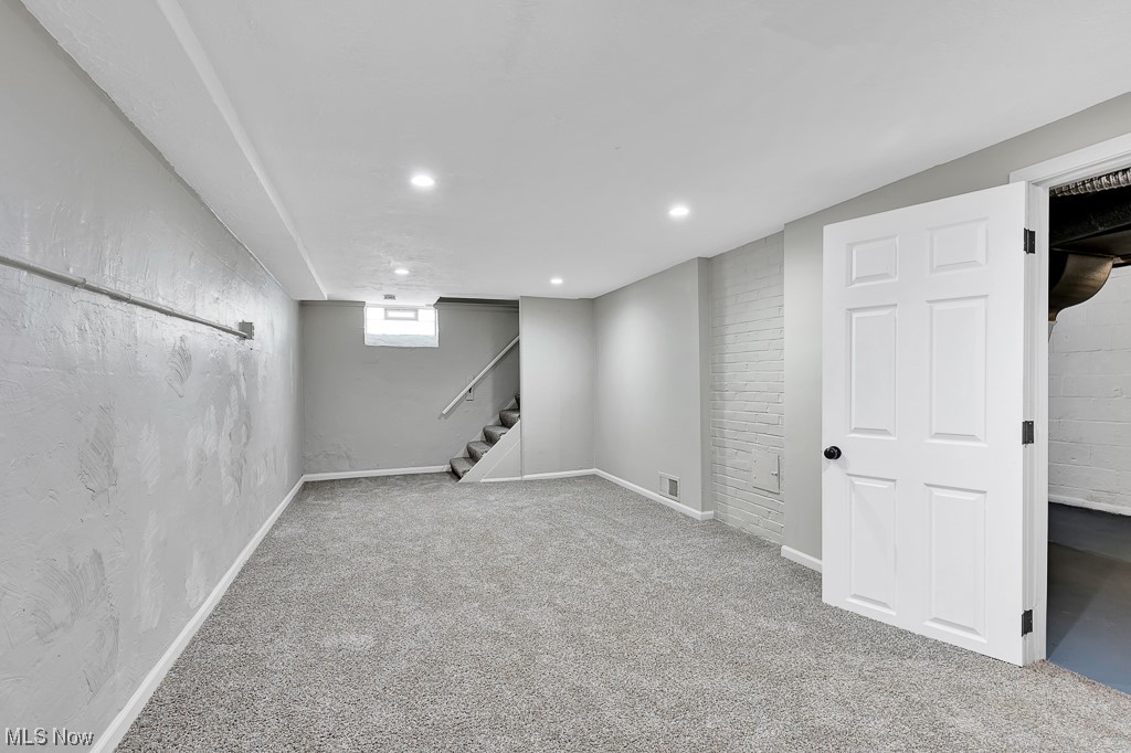 941 Pembrook Road Cleveland Heights, OH 44121 - Photo 19 of 24 Basement with light colored carpet