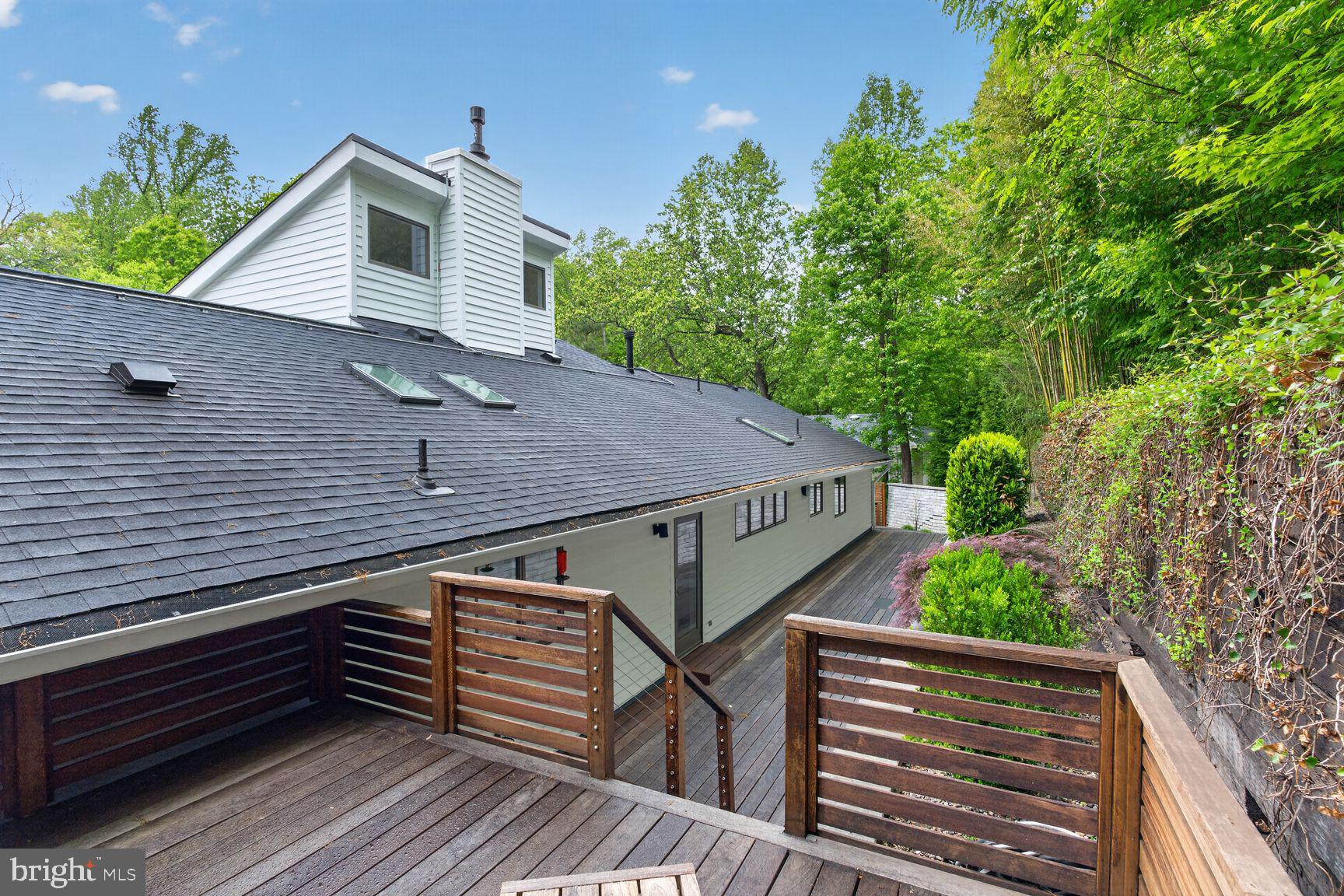 3605 Military Road Arlington, VA 22207 - Photo 13 of 43 Ipe Tiered Deck