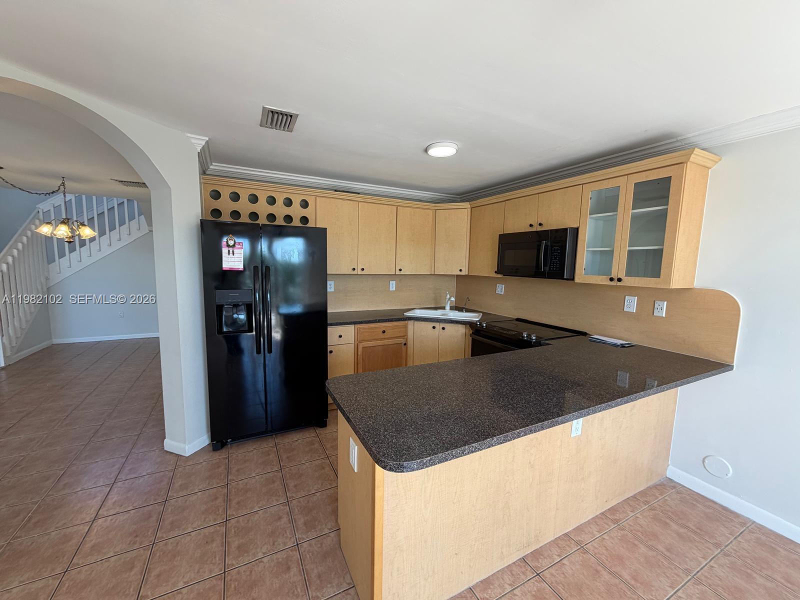 16060 Southwest 87th Terrace Miami, FL 33193 - Photo 16 of 40
