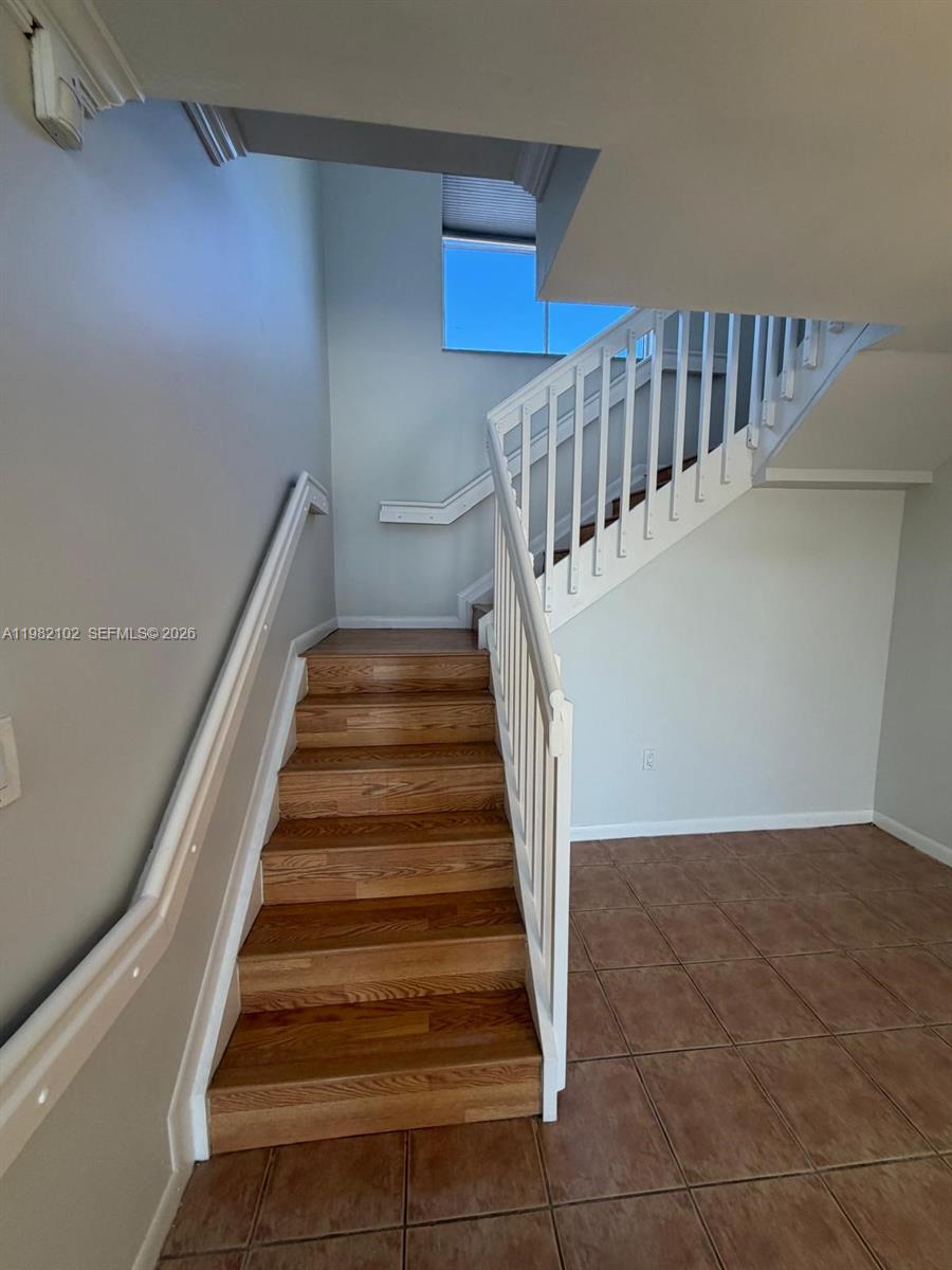 16060 Southwest 87th Terrace Miami, FL 33193 - Photo 20 of 40