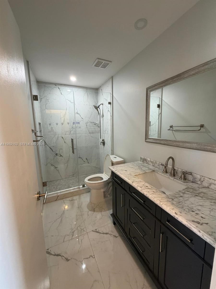 16060 Southwest 87th Terrace Miami, FL 33193 - Photo 33 of 40