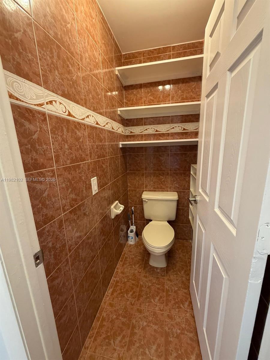 16060 Southwest 87th Terrace Miami, FL 33193 - Photo 40 of 40
