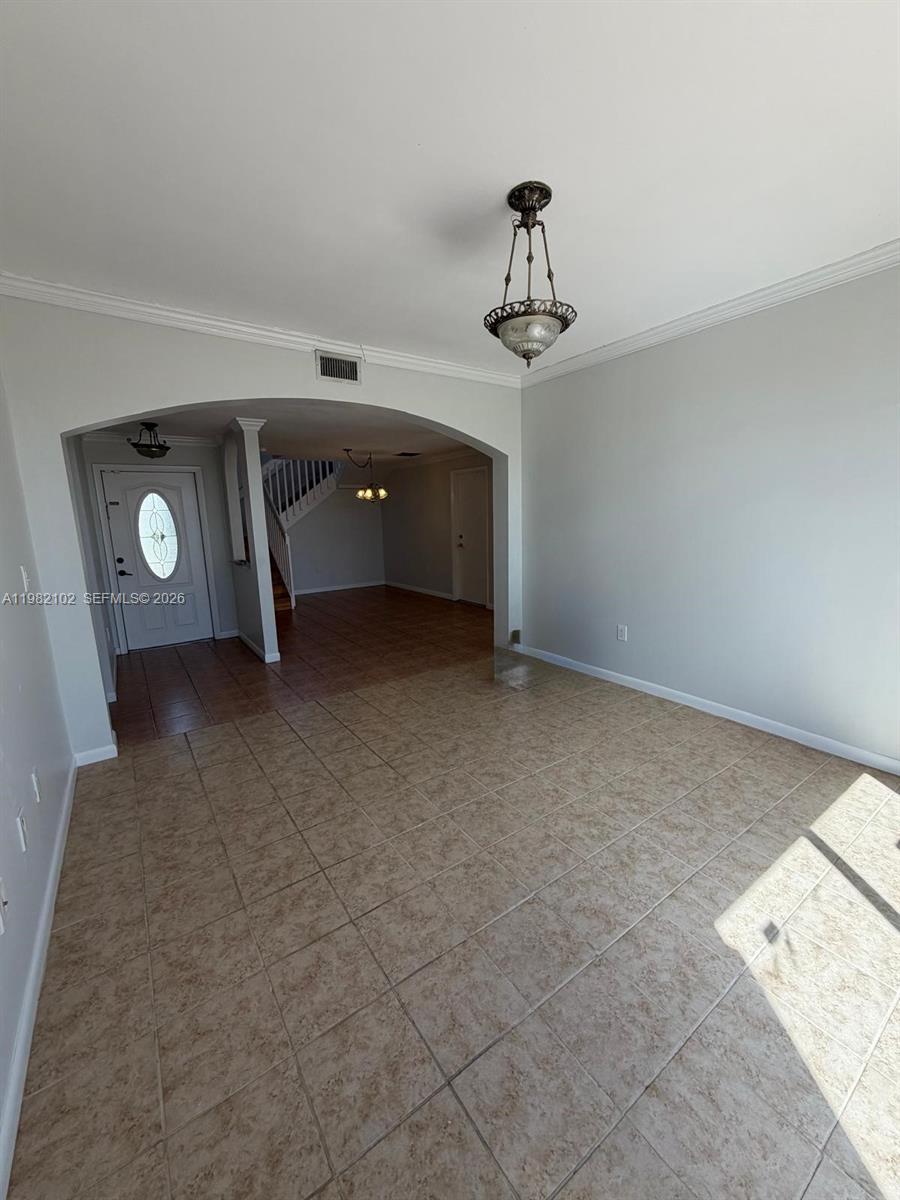 16060 Southwest 87th Terrace Miami, FL 33193 - Photo 5 of 40