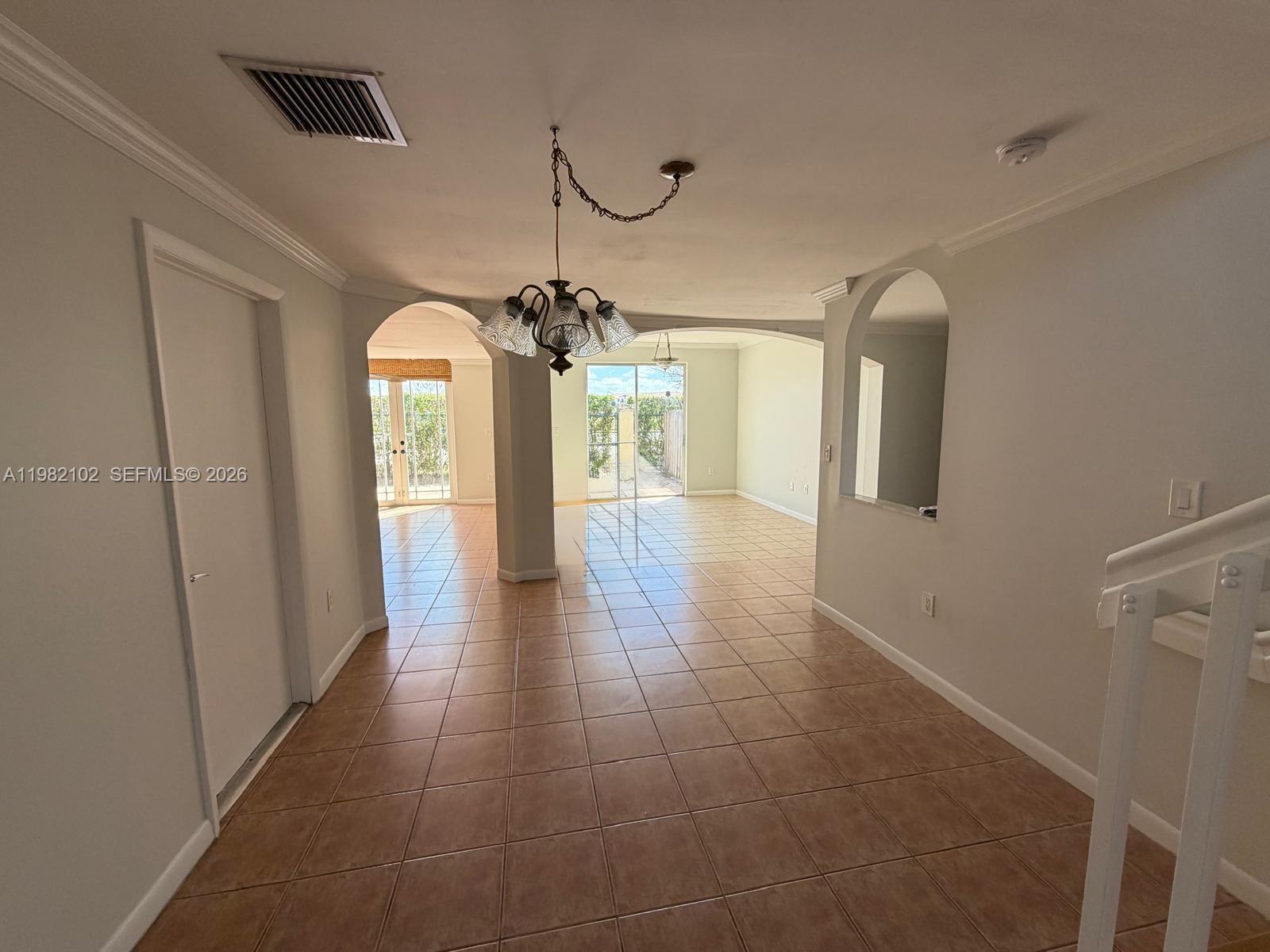 16060 Southwest 87th Terrace Miami, FL 33193 - Photo 7 of 40