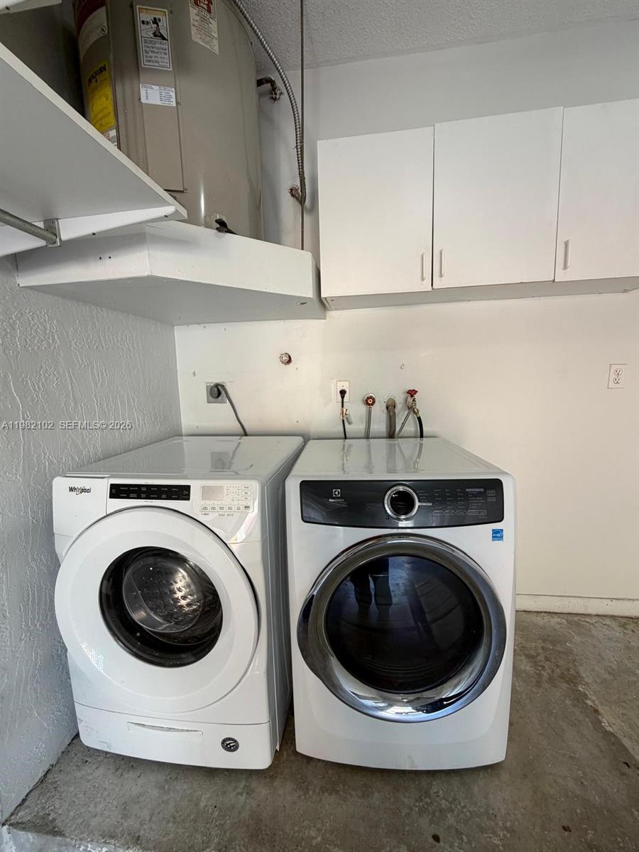 16060 Southwest 87th Terrace Miami, FL 33193 - Photo 10 of 40