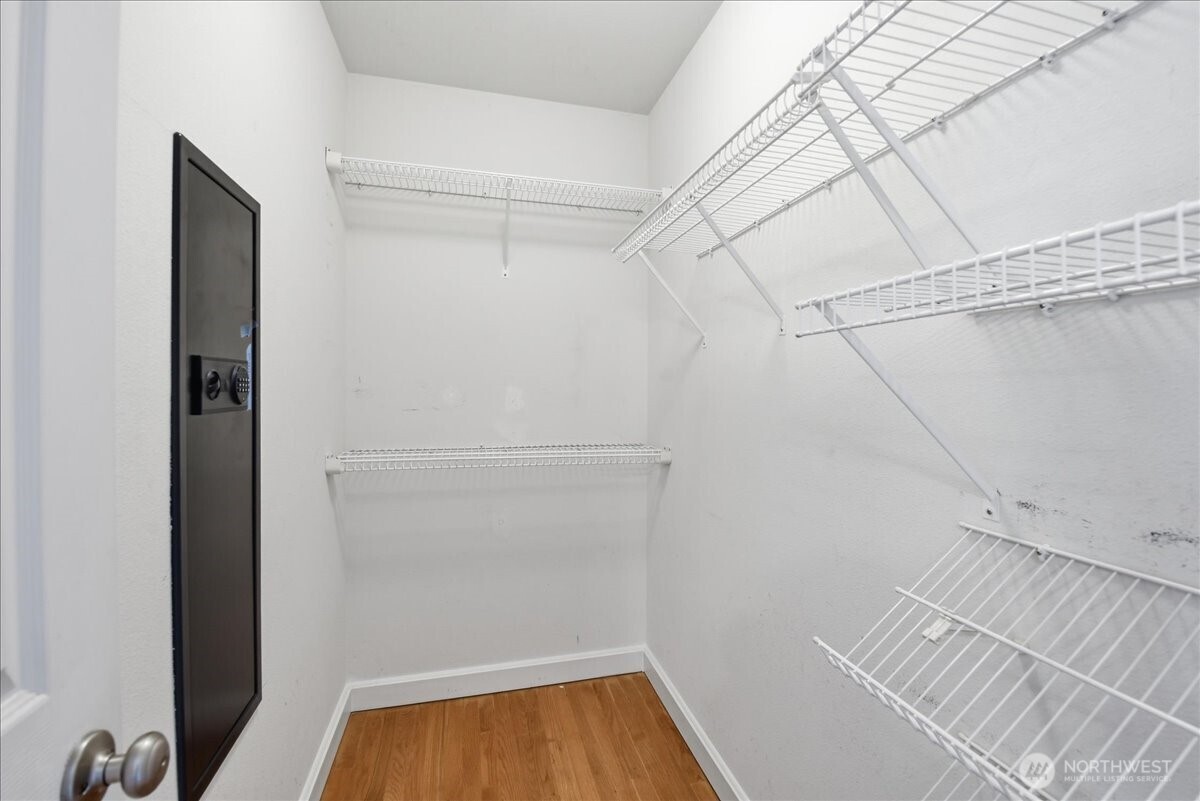 24223 13th Place West Bothell, WA 98021 - Photo 17 of 38