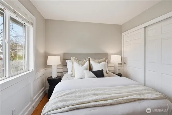 $965,000 | 24223 13th Place West, Bothell, WA 98021
