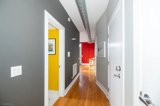 $349,000 | 1514 Elmwood Avenue, Unit 3, Evanston, IL 60201