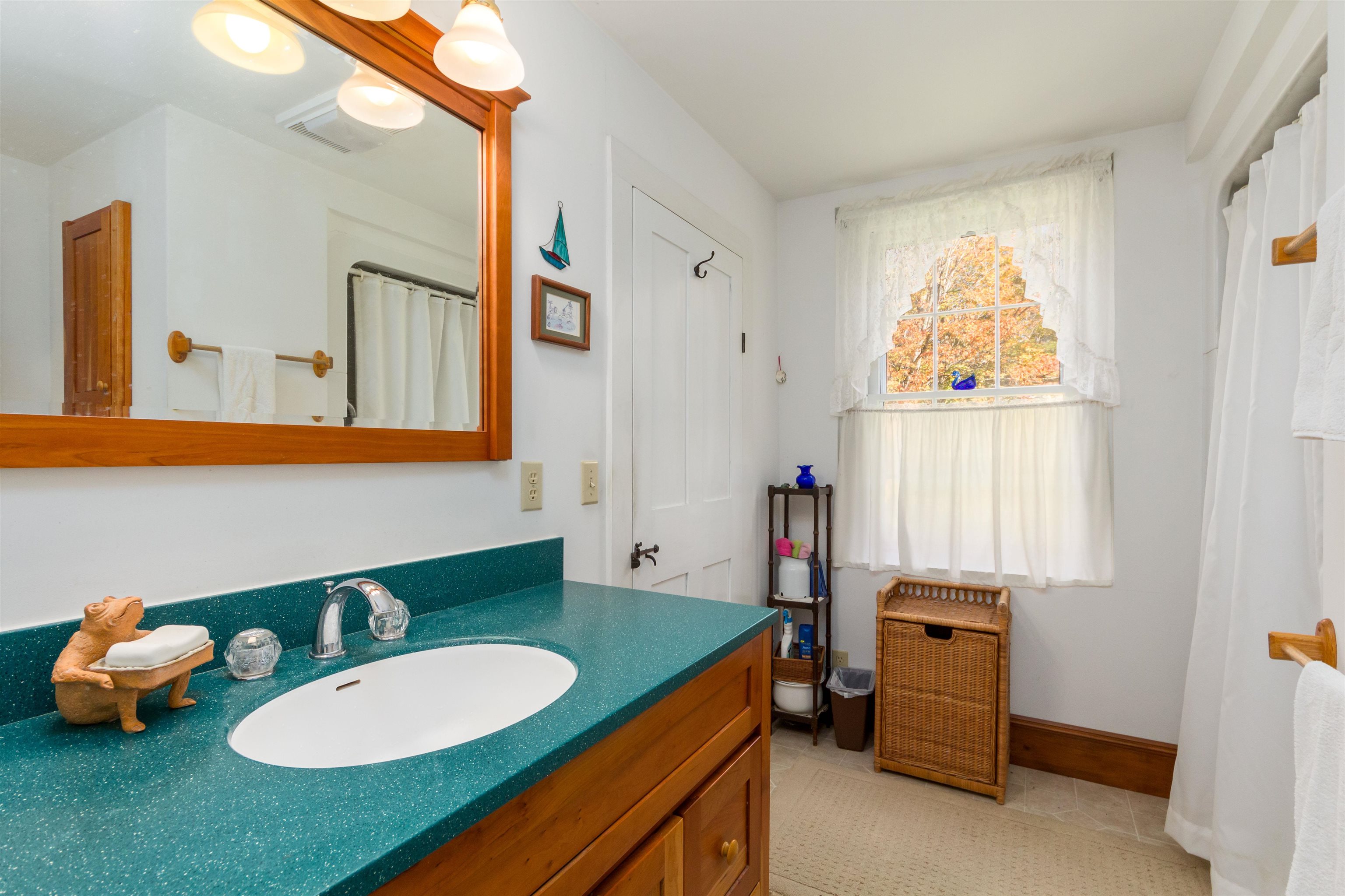 275 Bliss Road Woodbury, VT 05658 - Photo 7 of 29 Gallery Image 7