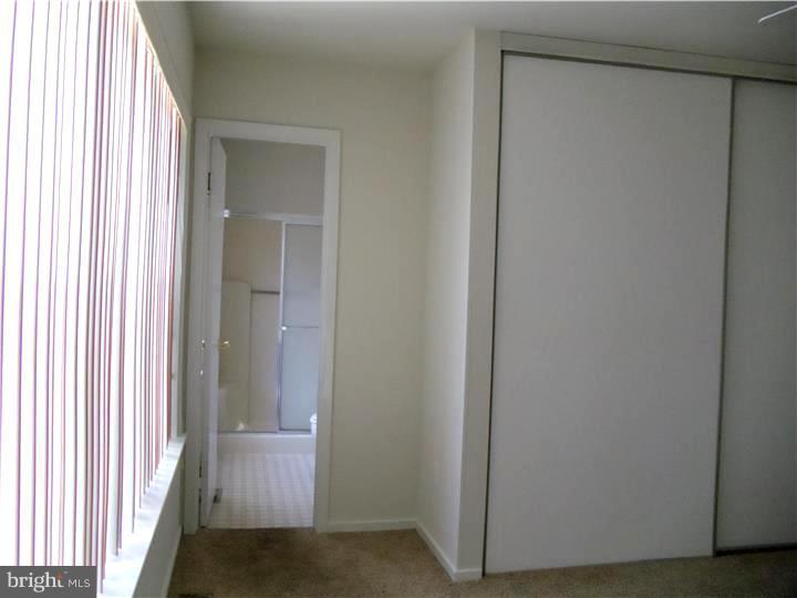 168 Crossing Way Lindenwold, NJ 08021 - Photo 14 of 23 Closet