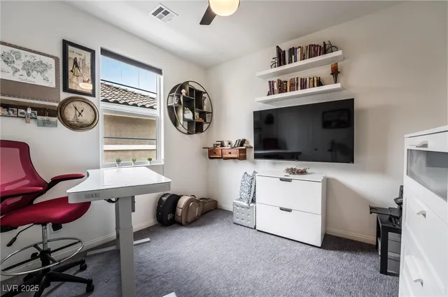 $2,695 | 128 Kimberlite Drive, Henderson, NV 89011