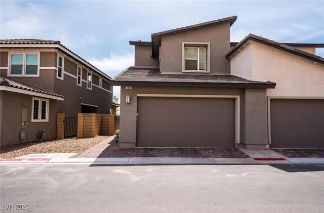 $2,695 | 128 Kimberlite Drive, Henderson, NV 89011