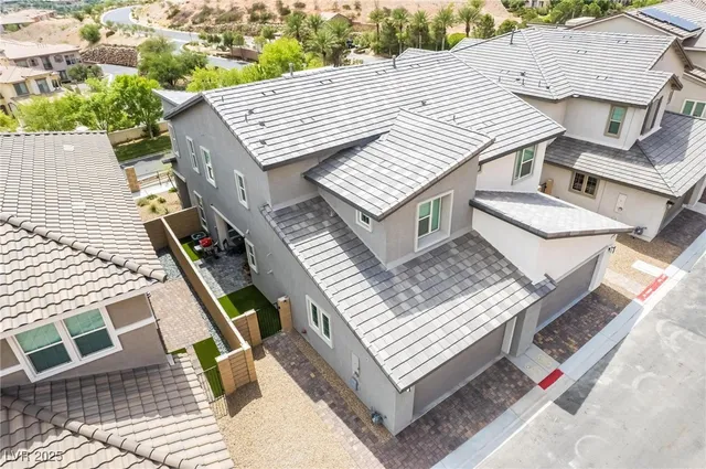 $2,695 | 128 Kimberlite Drive, Henderson, NV 89011