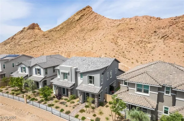 $2,650 | 128 Kimberlite Drive, Henderson, NV 89011